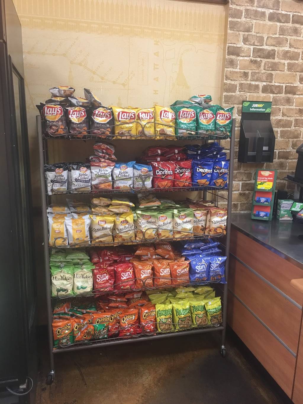 Subway | restaurant | 1911 S Yale Ave, Tulsa, OK 74112, USA | 9187649600 OR +1 918-764-9600