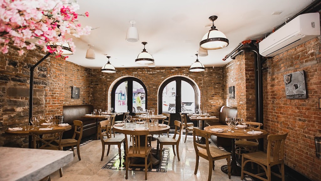 Brasserie Saint Marc | restaurant | 136 2nd Ave, New York, NY 10003, USA | 2125483959 OR +1 212-548-3959