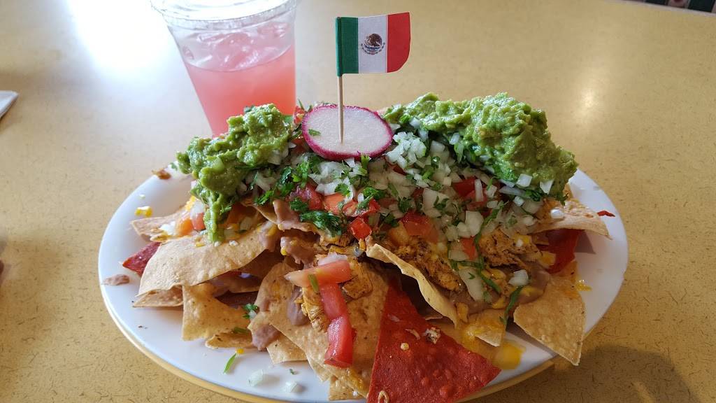 Panchos | restaurant | 3440 Geary Blvd, San Francisco, CA 94118, USA | 4153878226 OR +1 415-387-8226