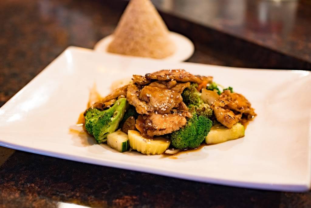 High Thaid Cafe | restaurant | 1791 Coventry Rd, Cleveland Heights, OH 44118, USA | 2163215000 OR +1 216-321-5000