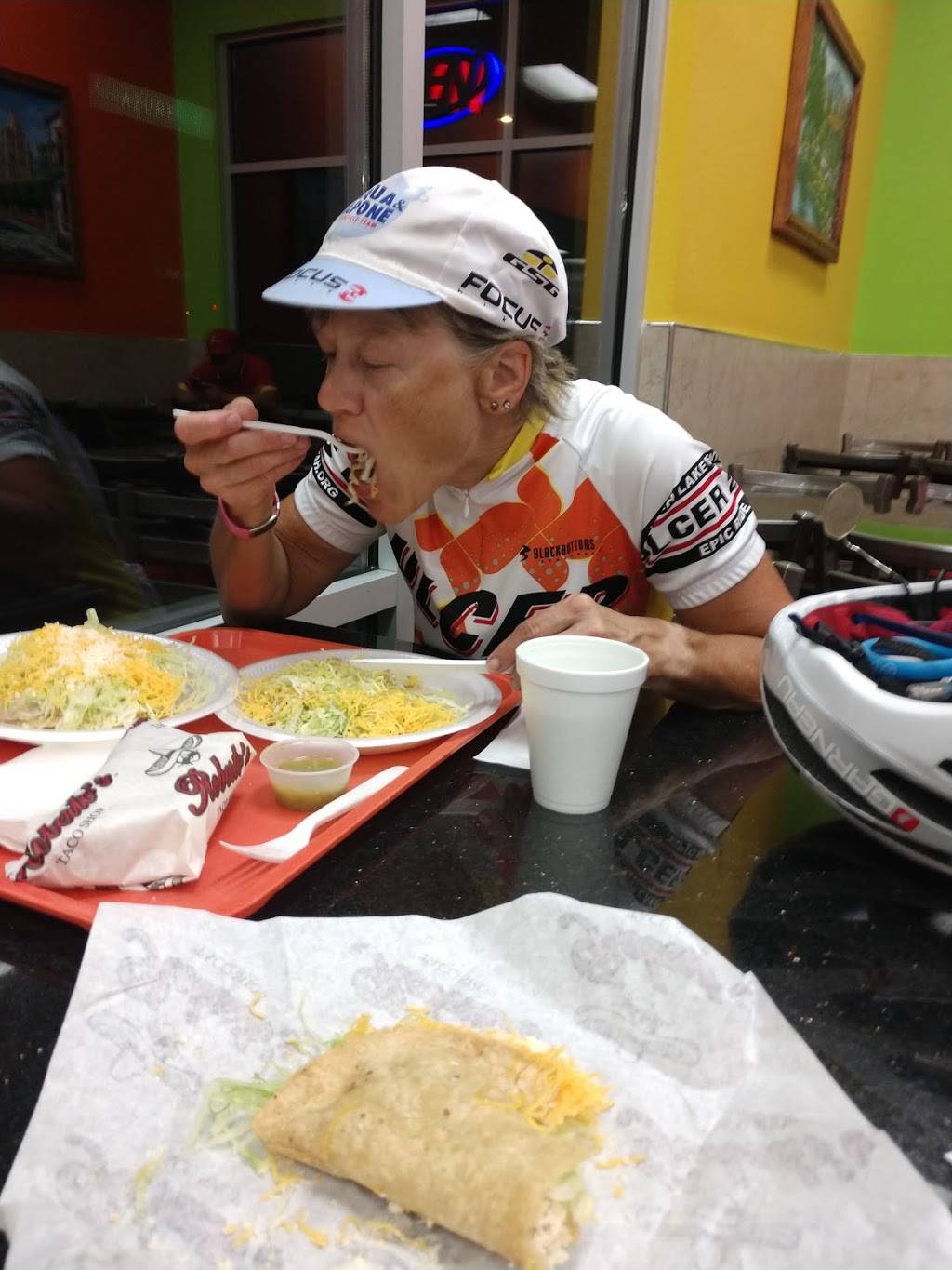 Robertos | restaurant | 7251 W Azure Dr, Las Vegas, NV 89130, USA | 7026451844 OR +1 702-645-1844