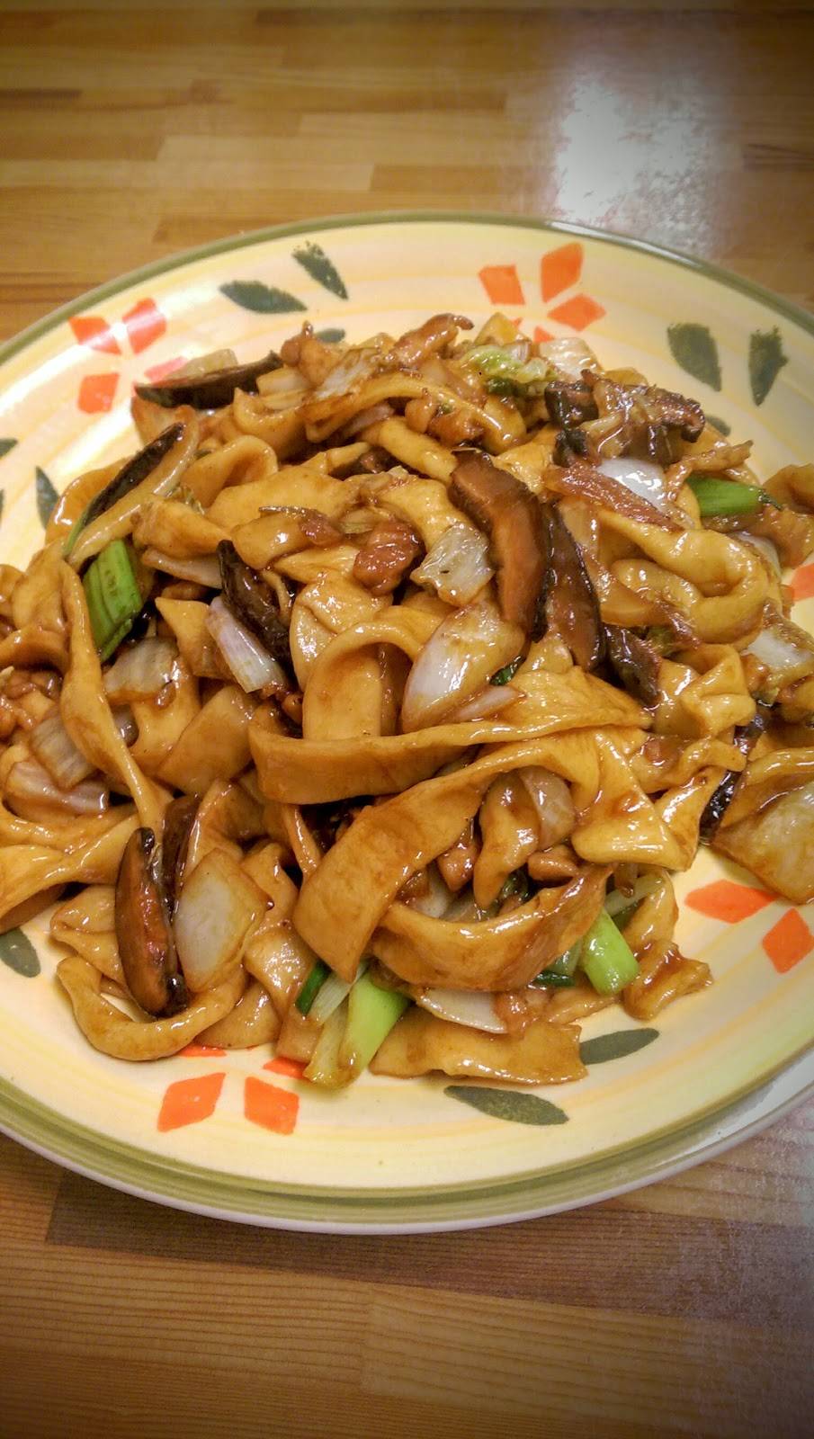 Sungari Dumpling House | restaurant | 4543 Mission St, San Francisco, CA 94112, USA | 4153333681 OR +1 415-333-3681