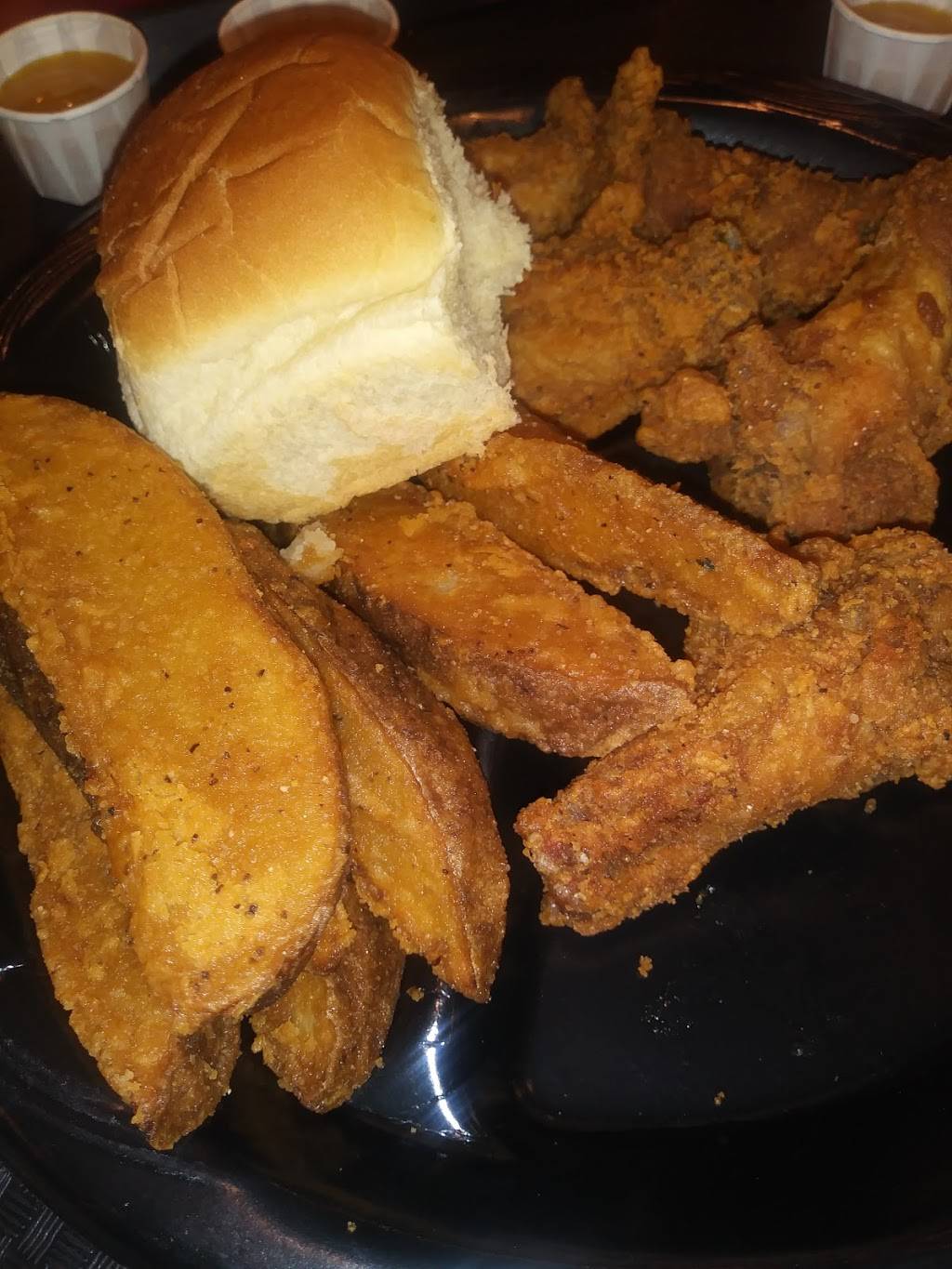 Mountain Fried Chicken | restaurant | 5954 University Pkwy, Winston-Salem, NC 27105, USA | 3367671676 OR +1 336-767-1676