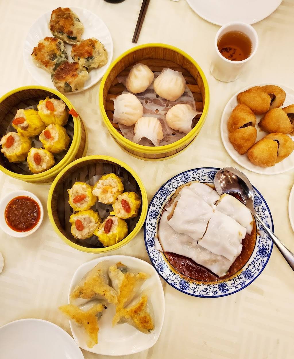 海宝潮粤酒家 | restaurant | 404 S Atlantic Blvd, Monterey Park, CA 91754, USA | 6262822323 OR +1 626-282-2323