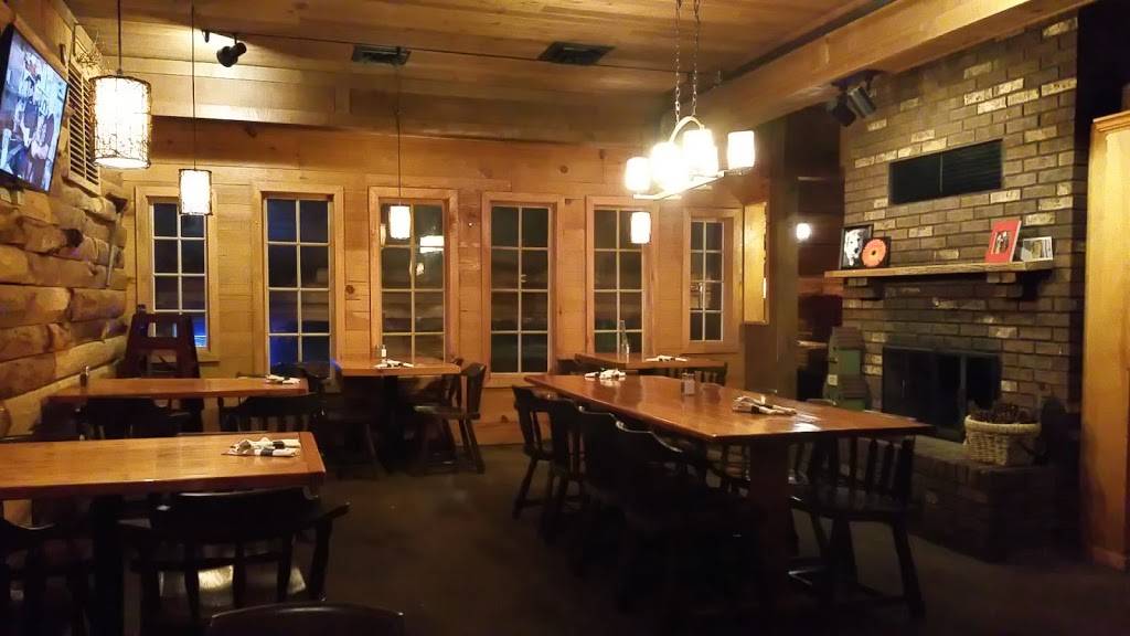 Seasons Tavern | restaurant | 501 6th St N, Hudson, WI 54016, USA | 7153868488 OR +1 715-386-8488