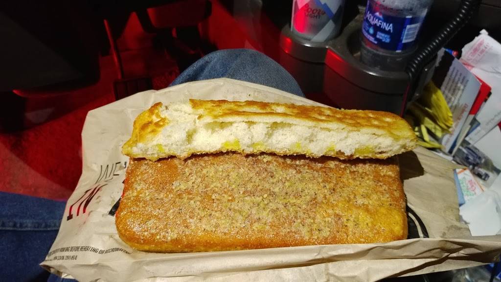 Pizza Hut | meal takeaway | 2727 York Rd, Pleasant View, TN 37146, USA | 6157469997 OR +1 615-746-9997