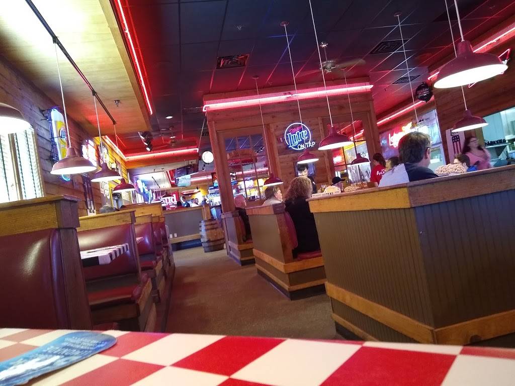 Logans Roadhouse | restaurant | 1395 Interstate Dr, Cookeville, TN 38501, USA | 9315269595 OR +1 931-526-9595