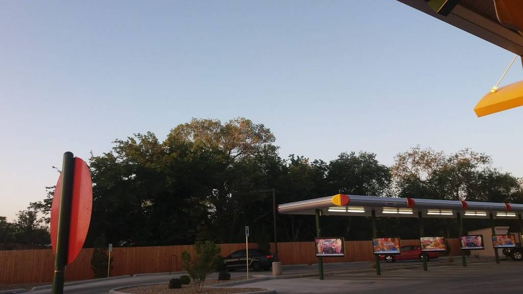 Sonic Drive-In | restaurant | 6310 4th St NW, Albuquerque, NM 87107, USA | 5053442784 OR +1 505-344-2784