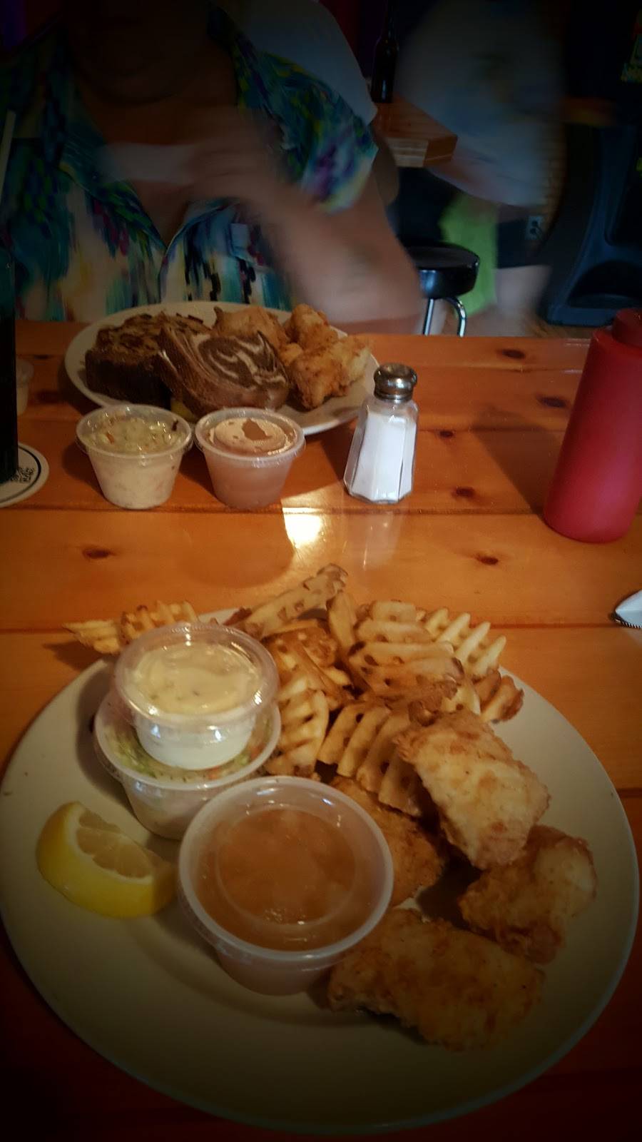 Jacksons Hole Bar & Grill | restaurant | 1798 Genesee St, Lake Geneva, WI 53147, USA | 2622481995 OR +1 262-248-1995