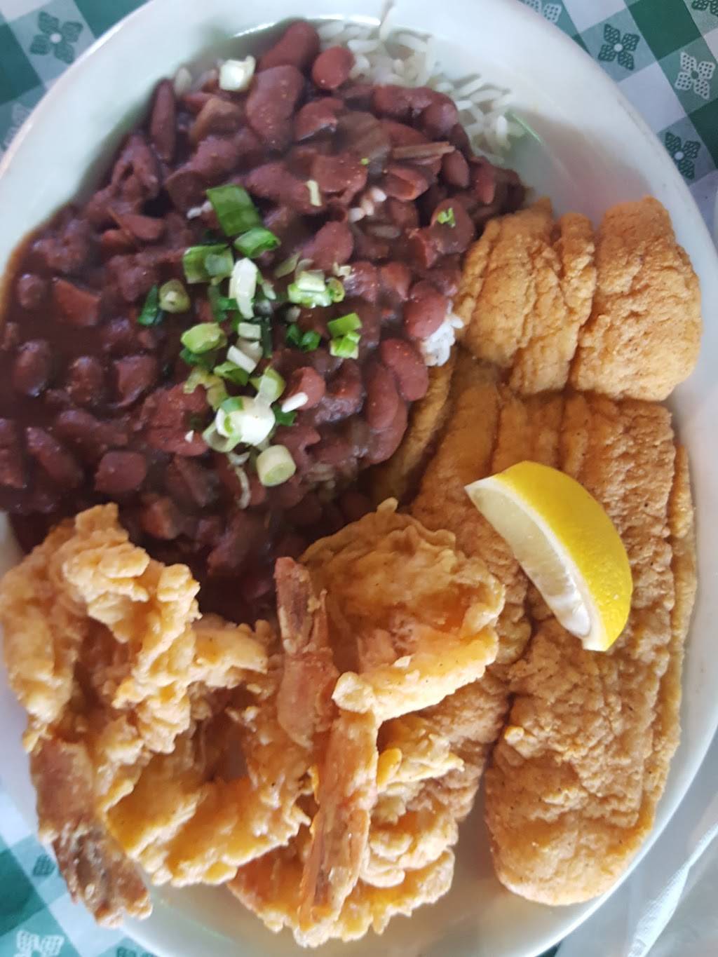 Ma Harpers Creole Kitchen | restaurant | 1816 N New Braunfels Ave, San Antonio, TX 78208, USA | 2102262200 OR +1 210-226-2200