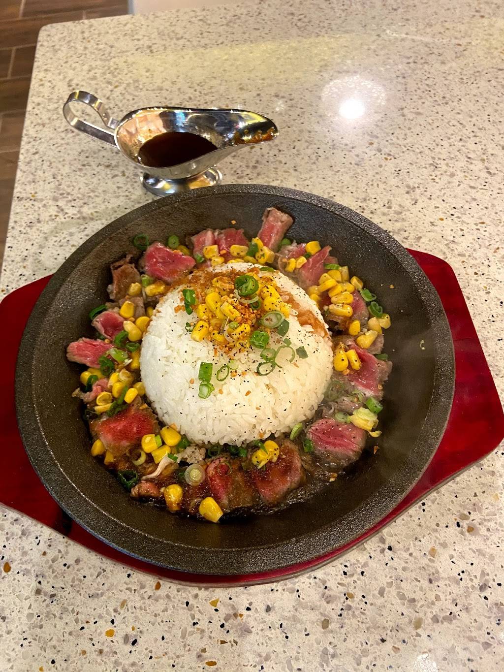 Hey Kitchen | restaurant | 710 Somerset St W, Ottawa, ON K1R 6P5, Canada | 6135699725 OR +1 613-569-9725