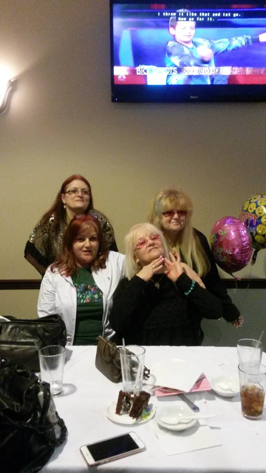 Monte Cellos | Hampton | restaurant | 4655 William Flinn Hwy, Allison Park, PA 15101, USA | 4124877100 OR +1 412-487-7100