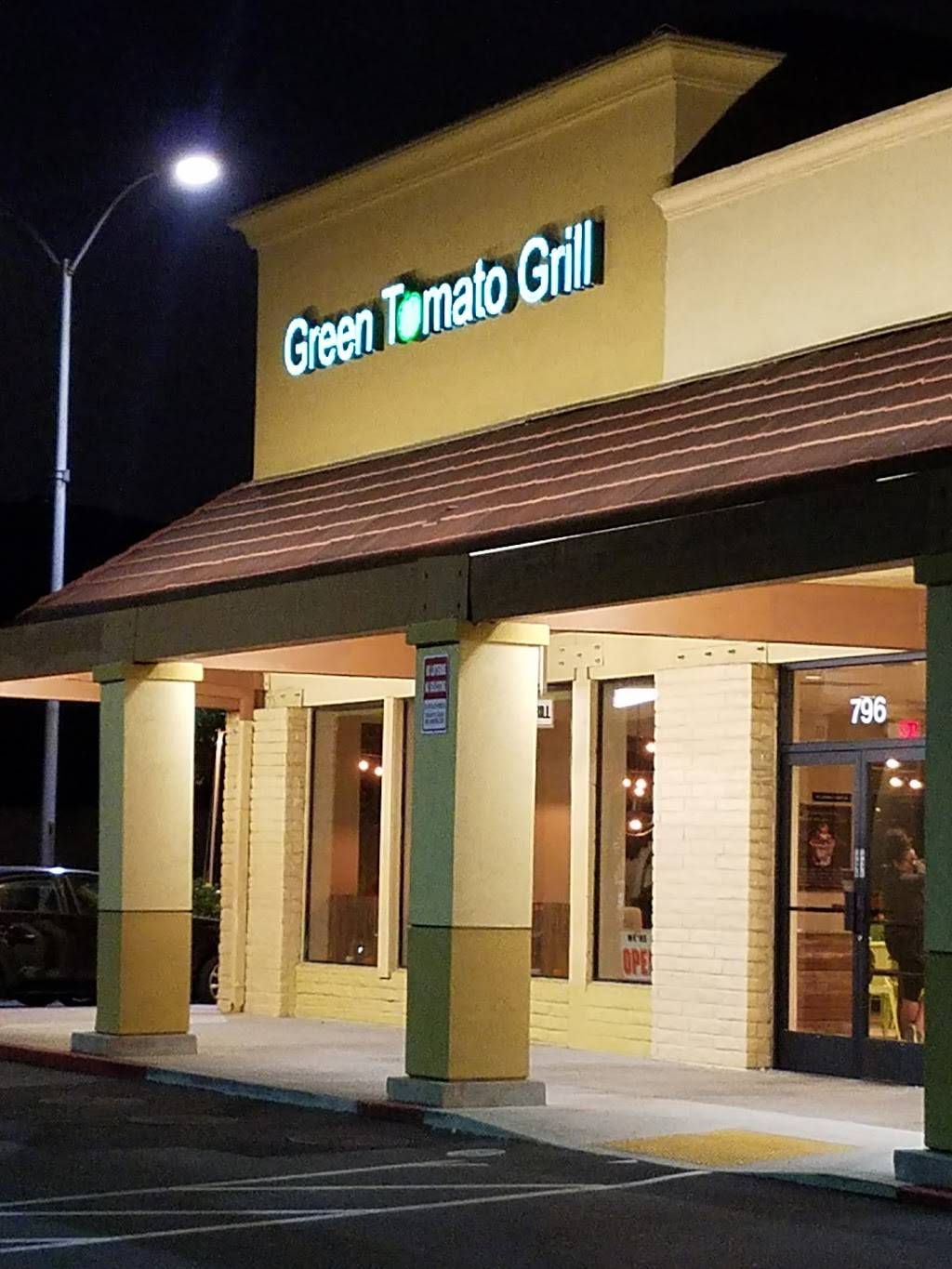 Green Tomato Grill | restaurant | 796 N Brea Blvd, Brea, CA 92821, USA | 7149873766 OR +1 714-987-3766