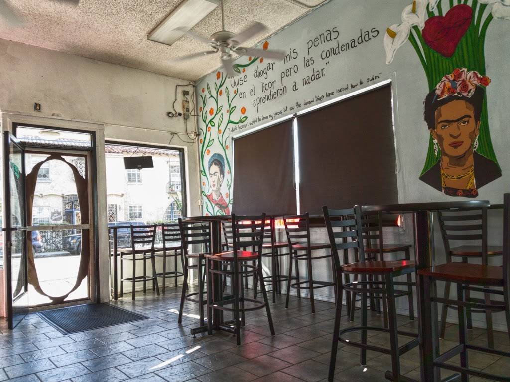 Viva La Frida Mexican Food | restaurant | 939 E 4th St, Long Beach, CA 90802, USA | 5622839928 OR +1 562-283-9928
