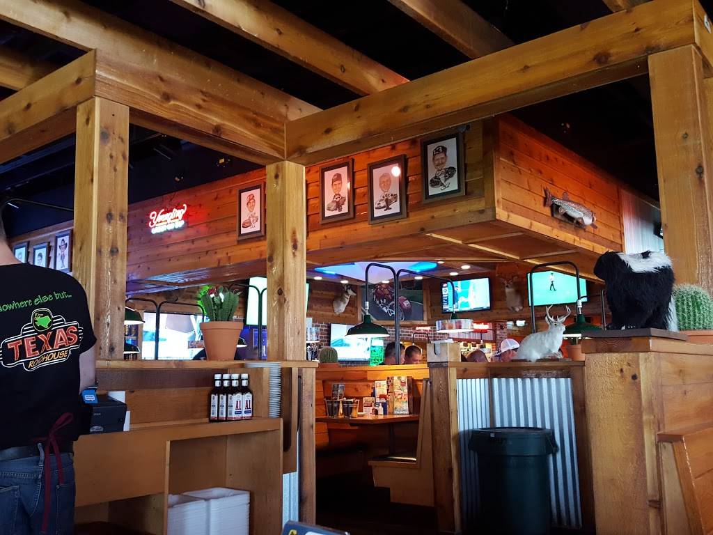 Texas Roadhouse | restaurant | 4155 Parkway Centre Dr, Grove City, OH 43123, USA | 6145397427 OR +1 614-539-7427