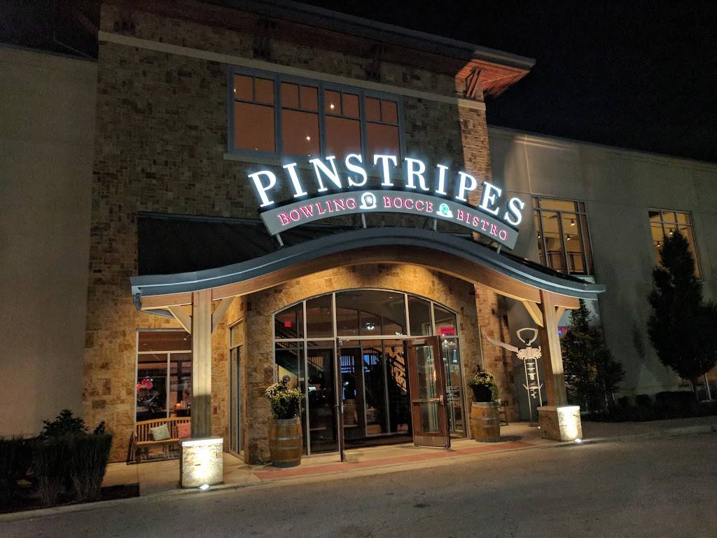 Pinstripes | restaurant | 7 Oakbrook Center, Oak Brook, IL 60523, USA | 6305758700 OR +1 630-575-8700