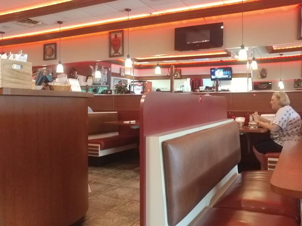 Charlies Restaurant | restaurant | 29084 N Campbell Rd, Madison Heights, MI 48071, USA | 2485459001 OR +1 248-545-9001