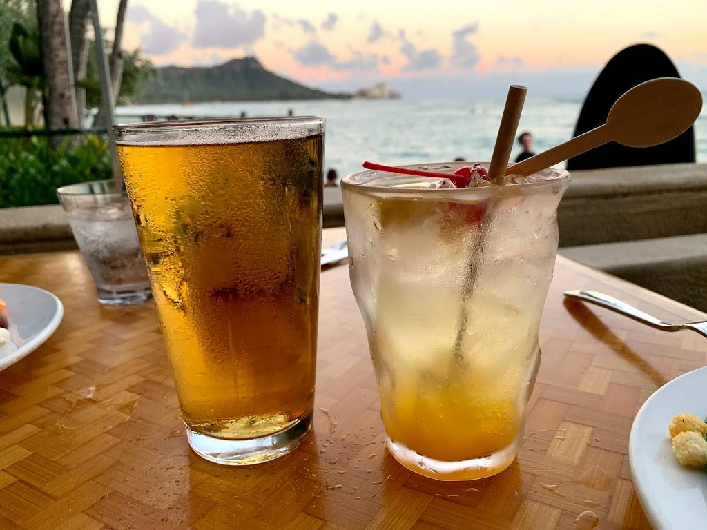 The Reef Bar & Market Grill | restaurant | Outrigger Reef Beach Resort, 2169 Kalia Rd, Honolulu, HI 96815, USA | 8089247333 OR +1 808-924-7333