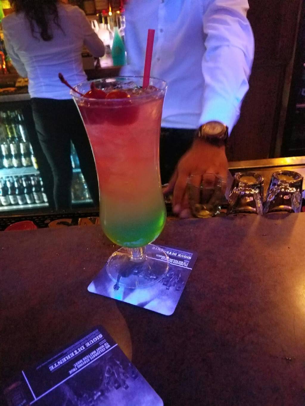 Bravo Night Club | night club | 1490 S Anaheim Blvd, Anaheim, CA 92805, USA | 7145332291 OR +1 714-533-2291