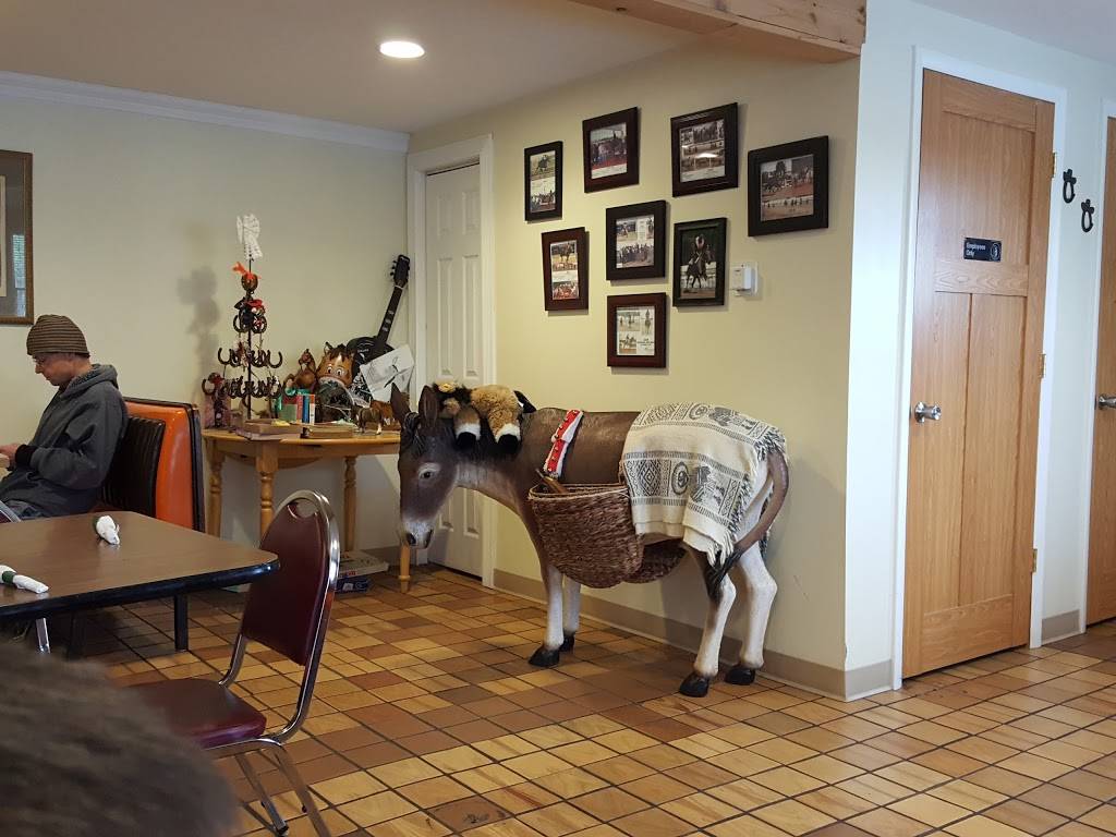 Beckys Happy Mule Cafe | restaurant | 2460 E Co Rd 67, Chesterfield, IN 46017, USA | 7656830388 OR +1 765-683-0388