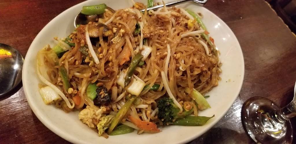 Bangkok Balcony | restaurant | 5846 Forbes Ave, Pittsburgh, PA 15217, USA | 4125210728 OR +1 412-521-0728