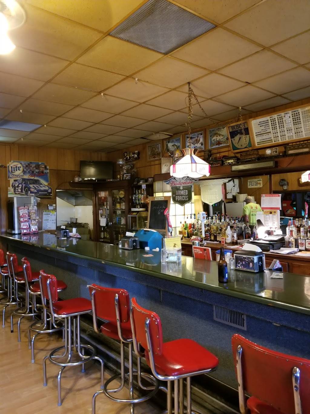 Phillips Station | restaurant | 210 Main St, St David, IL 61563, USA | 3096682250 OR +1 309-668-2250