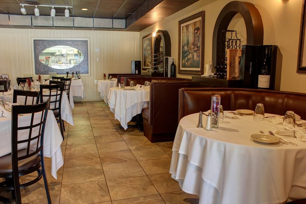 Il Posto Ristorante | restaurant | 4525 Hollywood Blvd, Hollywood, FL 33021, USA | 9547444333 OR +1 954-744-4333