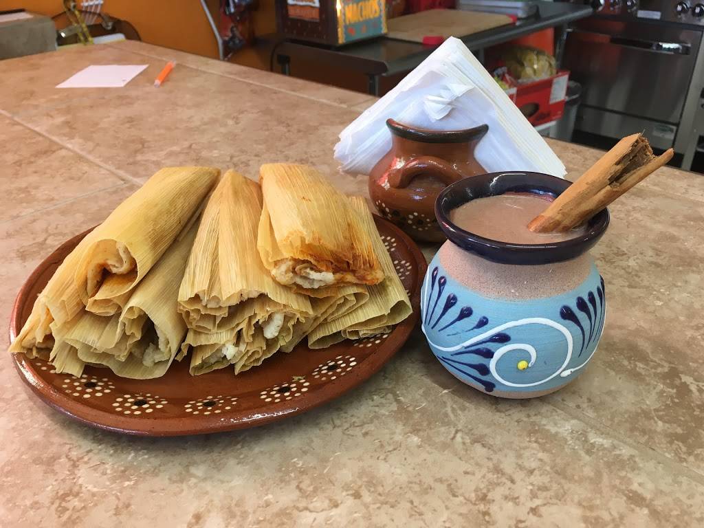 Tamaleria Oaxaca | restaurant | 3319 W Lake St, Melrose Park, IL 60160, USA | 7083566528 OR +1 708-356-6528