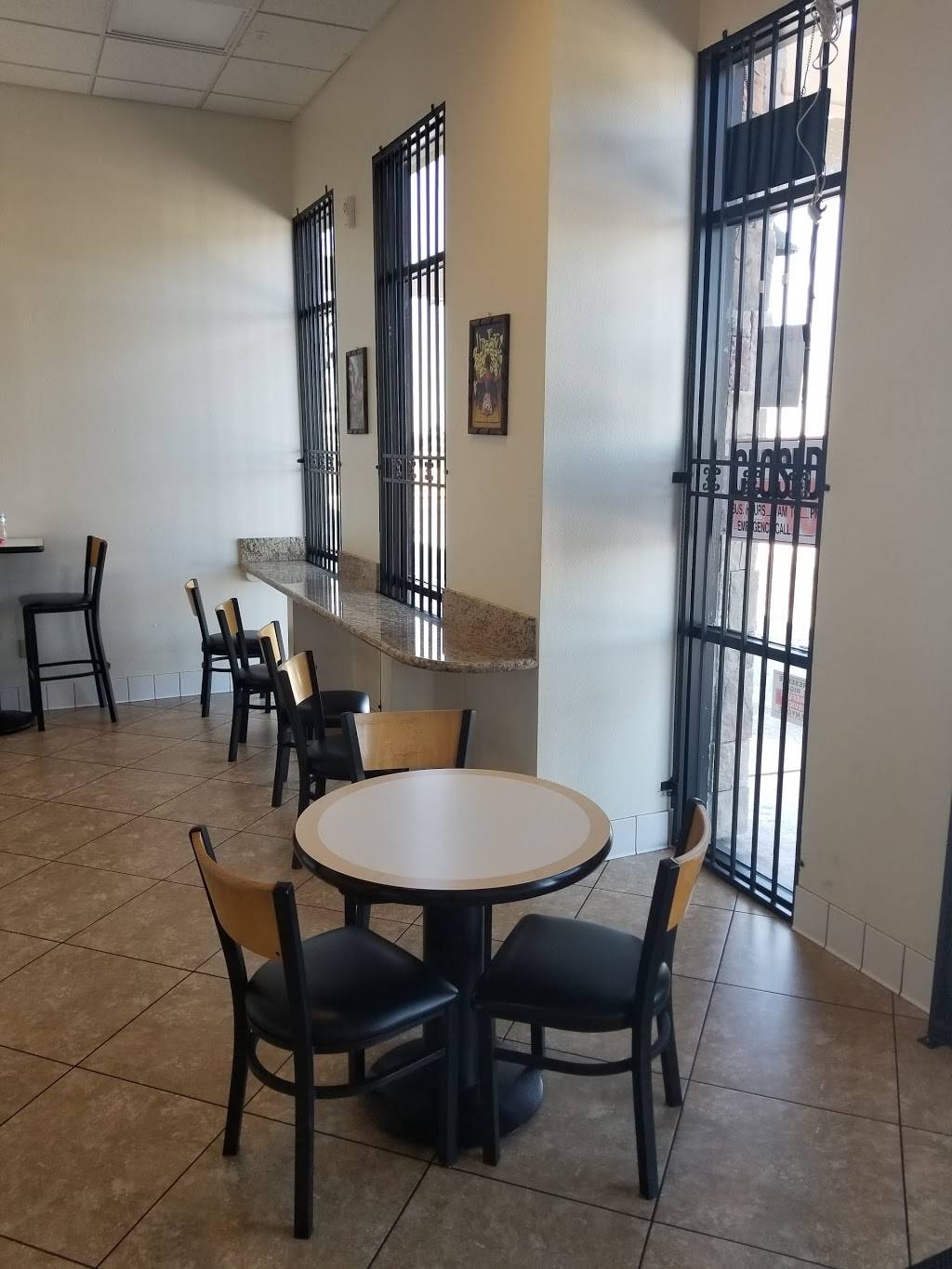 Don Betos | Mexican Food | restaurant | 14890 El Evado Rd, Victorville, CA 92394, USA | 7602435789 OR +1 760-243-5789