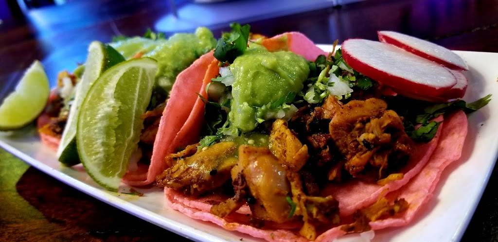 Chando’s Cantina | restaurant | 805 15th St, Sacramento, CA 95814, USA | 9164003929 OR +1 916-400-3929