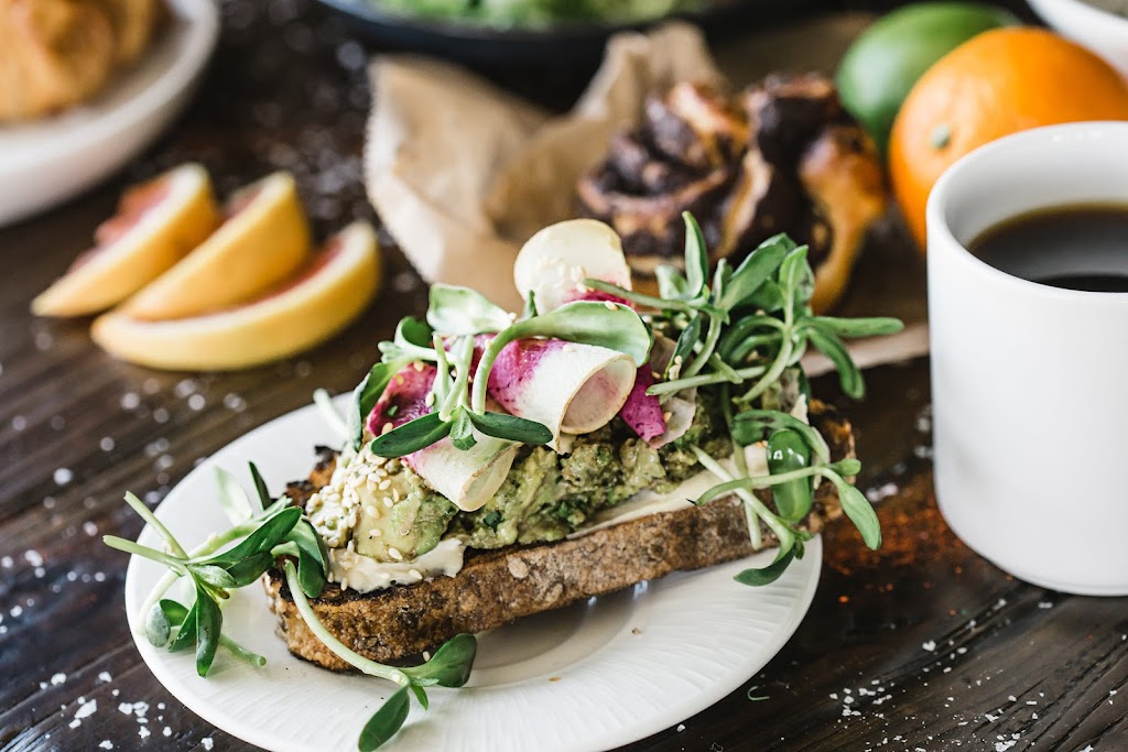 Spirits & Tales | restaurant | 5130 Bigelow Blvd, Pittsburgh, PA 15213, USA | 4122974074 OR +1 412-297-4074