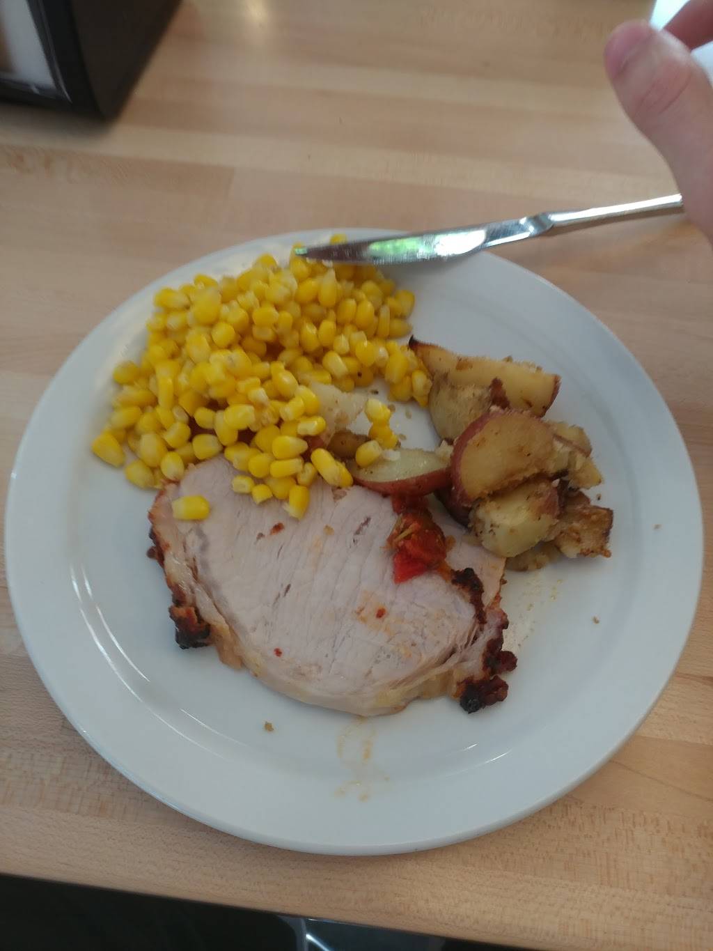 Scranton Commons Dining Hall | restaurant | 400 E 2nd St, Bloomsburg, PA 17815, USA | 5703894484 OR +1 570-389-4484