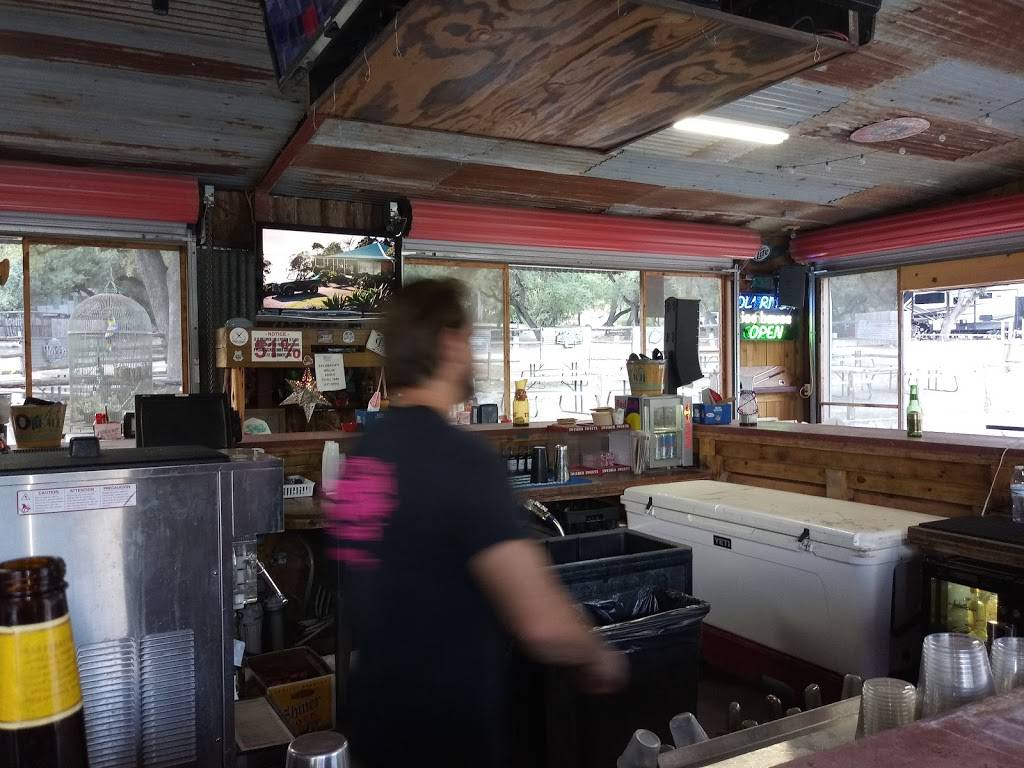 Koozies Icehouse & Grill | restaurant | 8515 River Rd, New Braunfels, TX 78132, USA | 8302267248 OR +1 830-226-7248