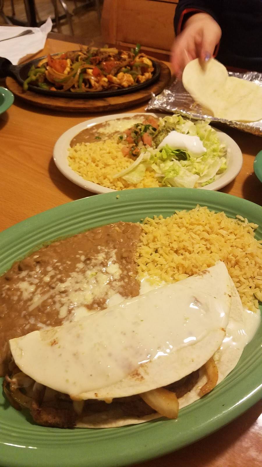 SOL DE MEXICO RESTAURANT OF VIRDEN ILLINOIS | restaurant | 107 E Jackson St, Virden, IL 62690, USA | 2179652104 OR +1 217-965-2104