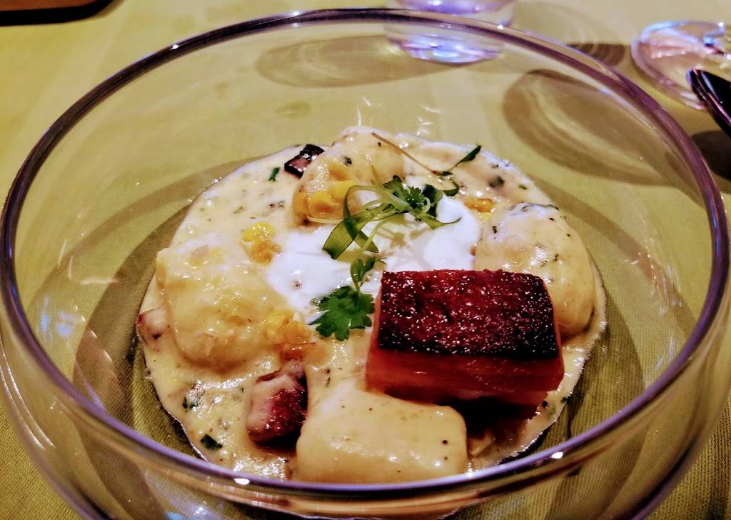 Summit | restaurant | 19 Lake Cir, Colorado Springs, CO 80906, USA | 7195775896 OR +1 719-577-5896