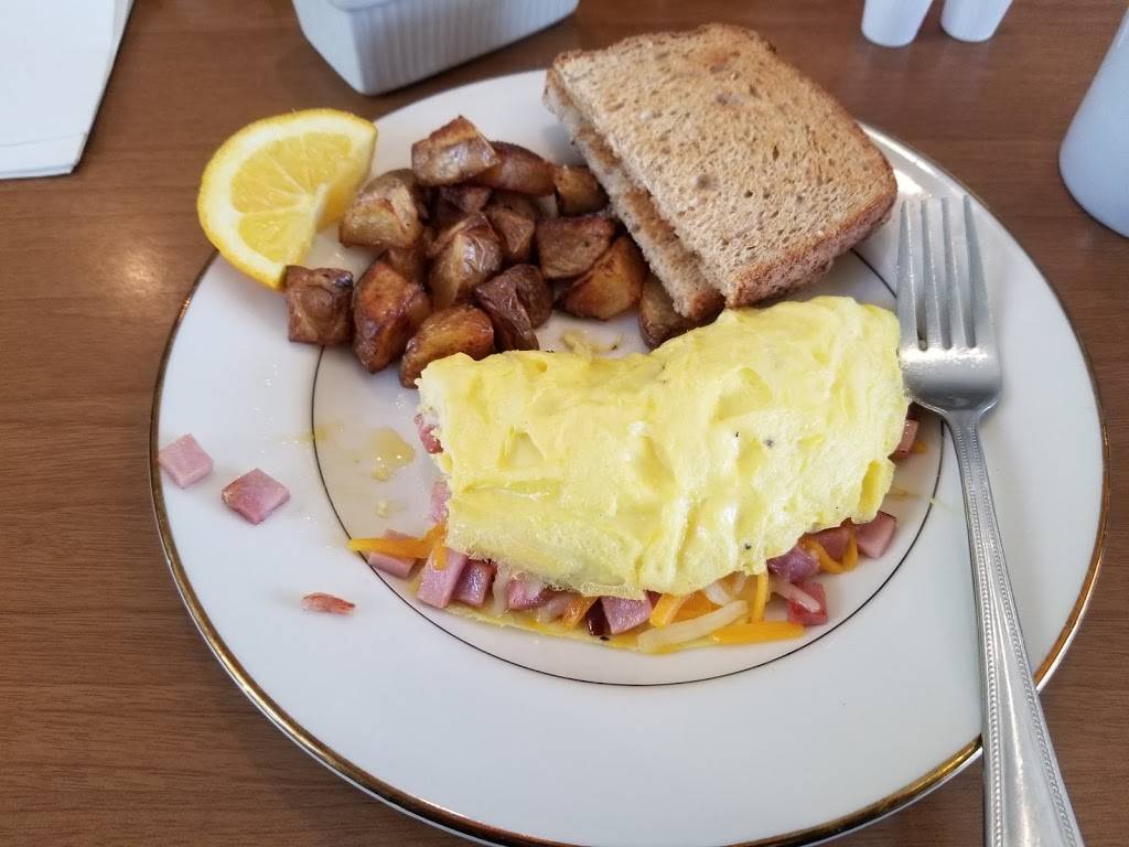 Vesh Catering | restaurant | 7924 Melogold Cir, Land O Lakes, FL 34637, USA | 8135170707 OR +1 813-517-0707