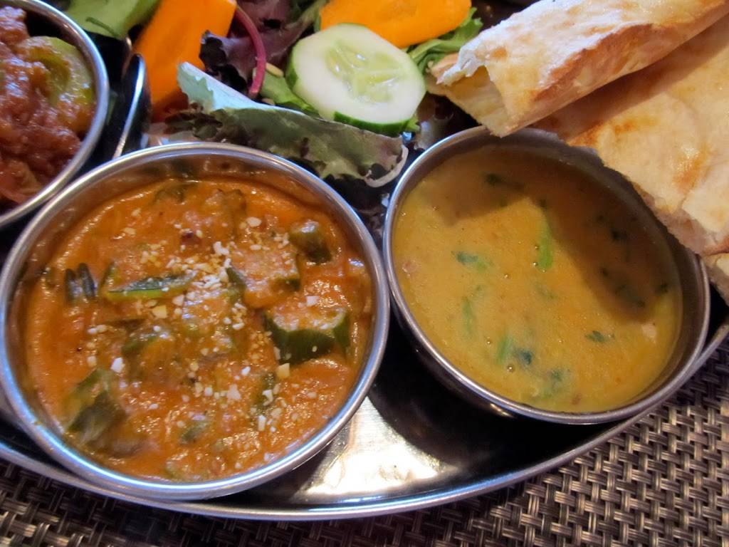 Saffron Indian Cuisine | restaurant | 44 04 Broadway, Astoria, NY 11103, USA | 7182556310 OR +1 718-255-6310
