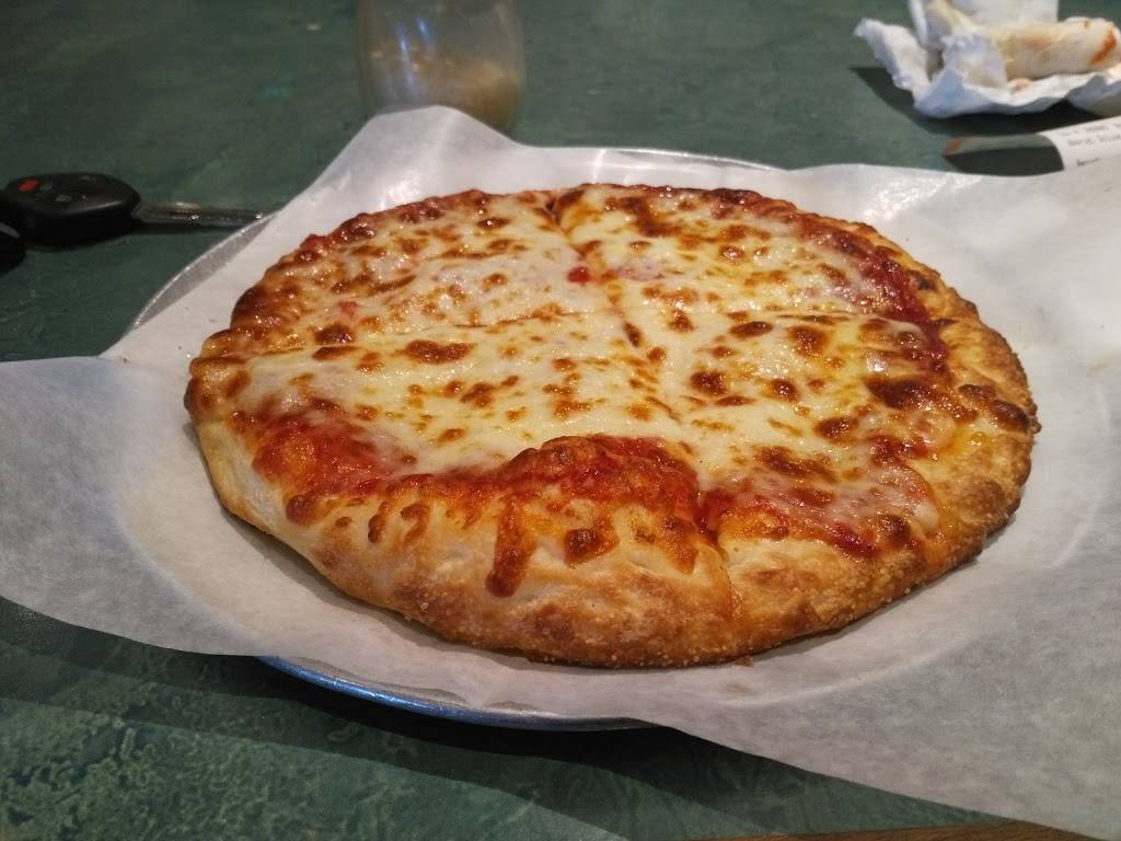 Giovannis Pizza | meal takeaway | 922 W Williamson Ave, Fullerton, CA 92832, USA | 7147734044 OR +1 714-773-4044
