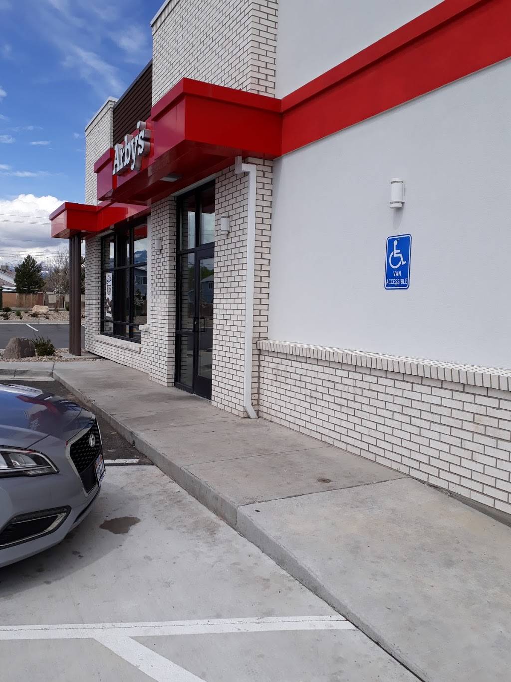 Arbys | meal takeaway | 6095 S 5600 W, Kearns, UT 84118, USA | 8019559021 OR +1 801-955-9021