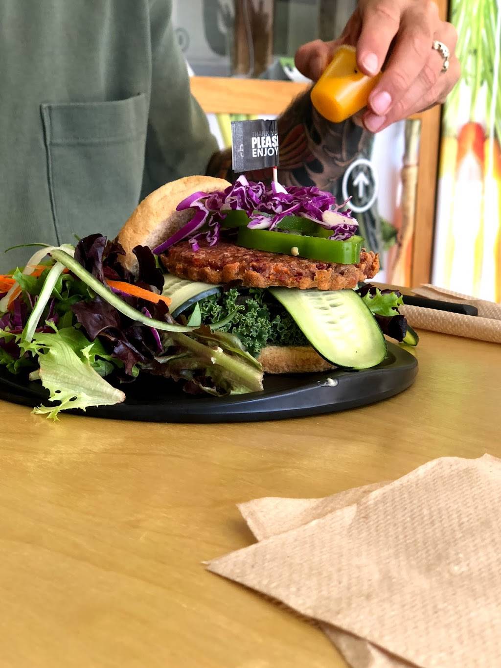 fibrre | restaurant | 10058 Gulf Center Dr, Fort Myers, FL 33913, USA | 2398958751 OR +1 239-895-8751