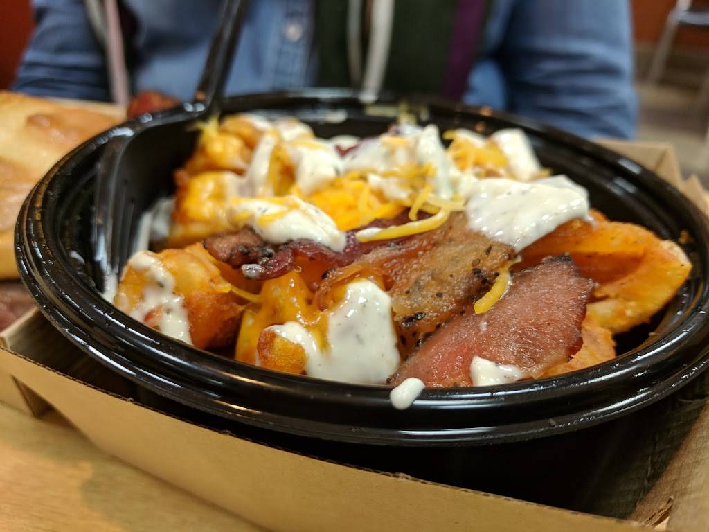 Arbys | restaurant | 2815 S Ten Mile Dr, Jefferson City, MO 65109, USA | 5736598638 OR +1 573-659-8638