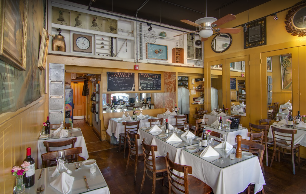 Curbside Cafe | restaurant | 2417 California St, San Francisco, CA 94115, USA | 4159299030 OR +1 415-929-9030