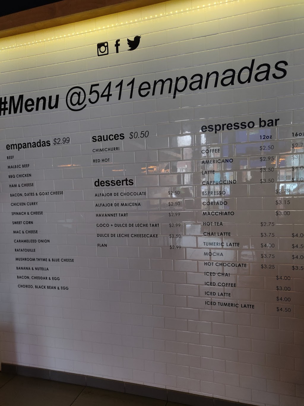 5411 Empanadas | Southport | meal delivery | Southport Corridor, 3715 N Southport Ave, Chicago, IL 60613, USA | 8728024835 OR +1 872-802-4835