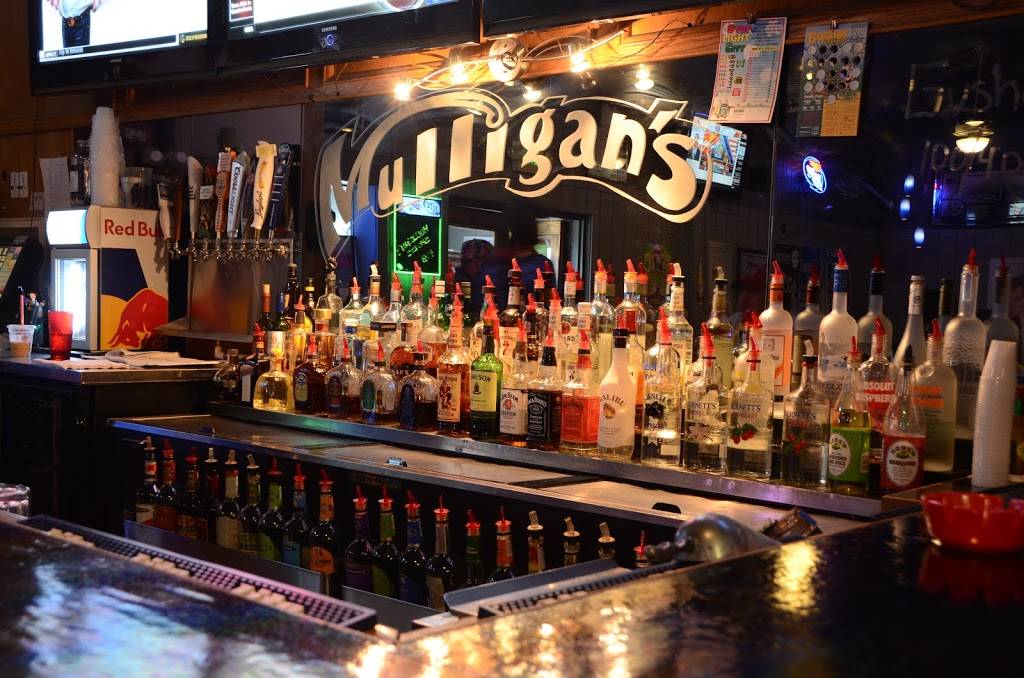 Mulligans Sports Pub | restaurant | 1134 Home Ave, Kokomo, IN 46902, USA | 7658688230 OR +1 765-868-8230