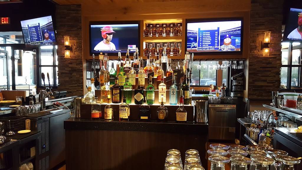 Granite City Food & Brewery | restaurant | 1828 Abriter Ct, Naperville, IL 60563, USA | 6305443700 OR +1 630-544-3700