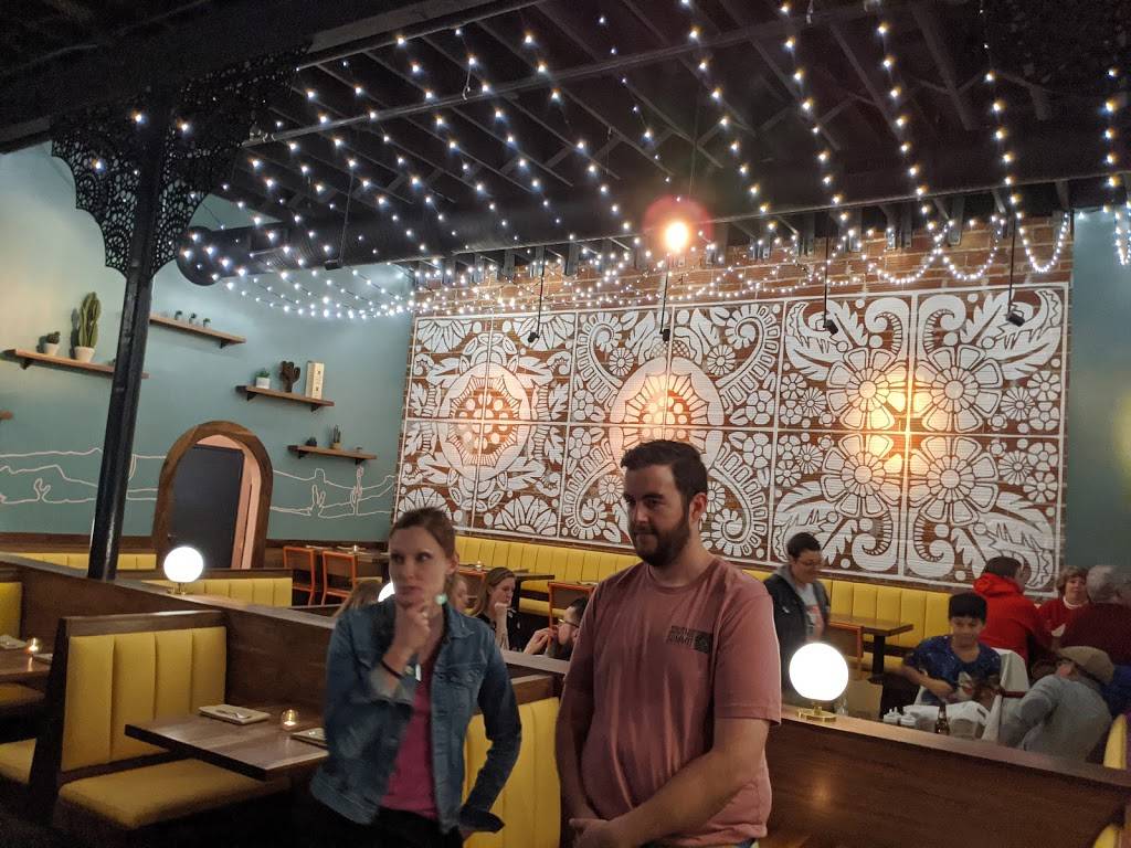 South of Summit Taqueria & Tequila | restaurant | 516 W 75th St, Kansas City, MO 64114, USA | 8164918001 OR +1 816-491-8001