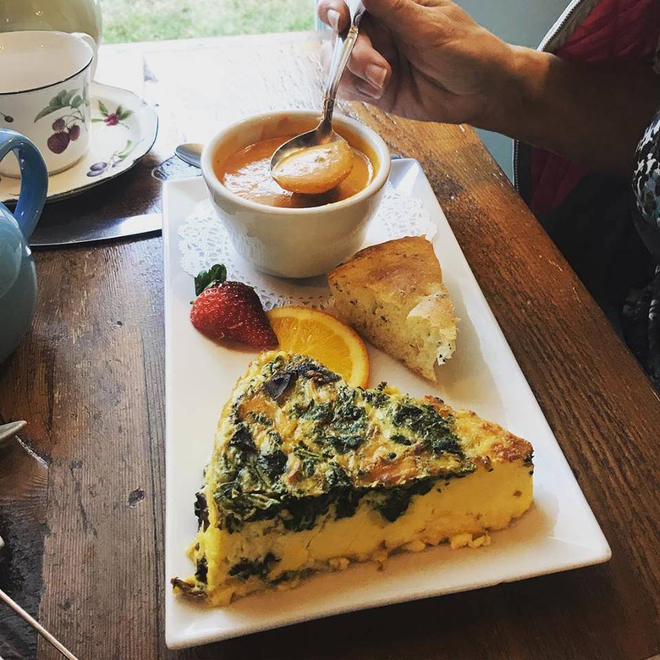 Eagle Village Shops | shopping mall | 503 Lancaster Ave, Wayne, PA 19087, USA | 6102932012 OR +1 610-293-2012