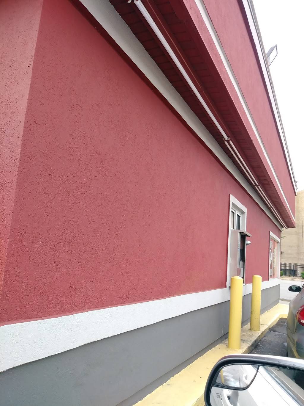 Embassy Coney Island | restaurant | 14987 Gratiot Ave, Detroit, MI 48205, USA | 3133711217 OR +1 313-371-1217