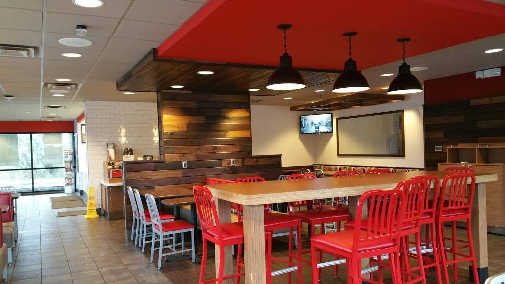 Arbys | restaurant | 4325 W Pierson Rd, Flint, MI 48504, USA | 8107336610 OR +1 810-733-6610