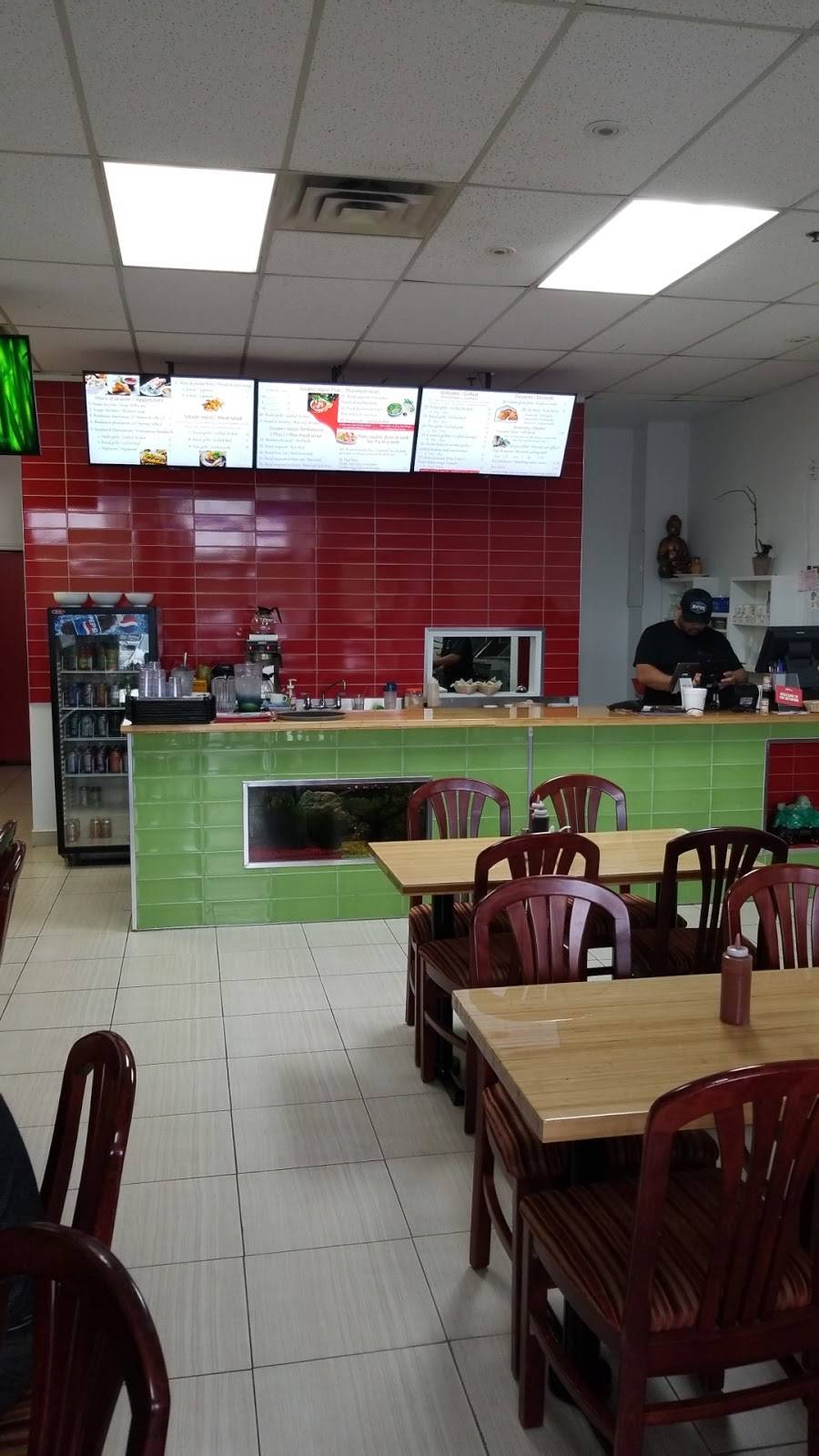 Station Pho | restaurant | 327 Boulevard Saint-Martin O, Laval, QC H7M 1Y7, Canada | 4509010399 OR +1 450-901-0399